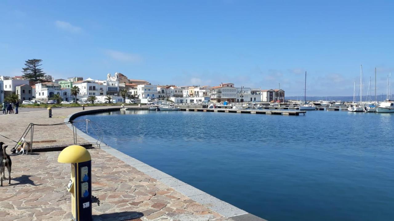 Appartamento Vista Mare Calasetta Eksteriør bilde